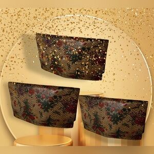 Brooches Wallet, Grey floral, Petite florals, Multi card spaces, 1 ‎ internal